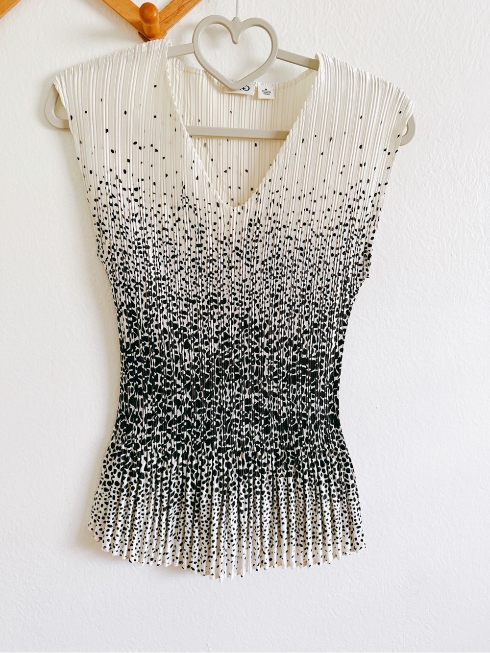 Cato Black and White Pleated V-Neck Tank Top